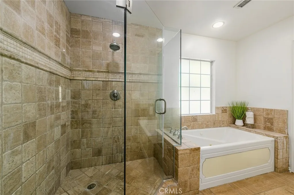Additional image 50 of 17256 Lemay St, Lake Balboa, CA 91406