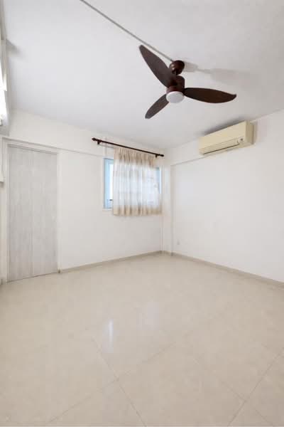 215 Yishun Street 21