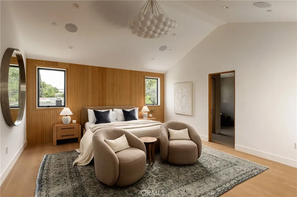 Additional image 31 of 15202 Hesby Street, Sherman Oaks, CA 91403