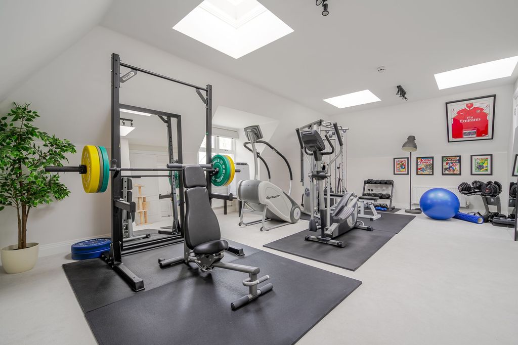 Additional image 15 of 5 bed detached house to rentSunningdale Heights, Sunningdale SL5