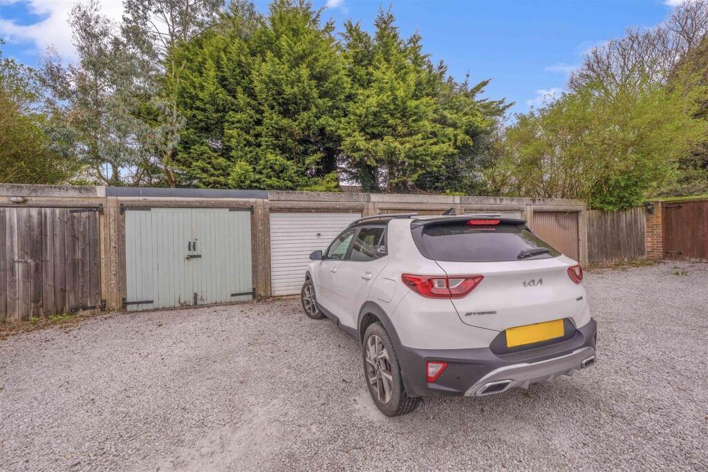 Additional image 19 of Broomfields Avenue, Solihull