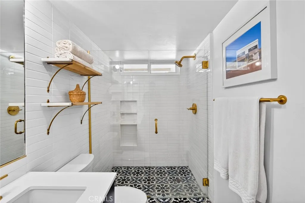 Additional image 45 of 956 Tia Juana St, Laguna Beach, CA 92651