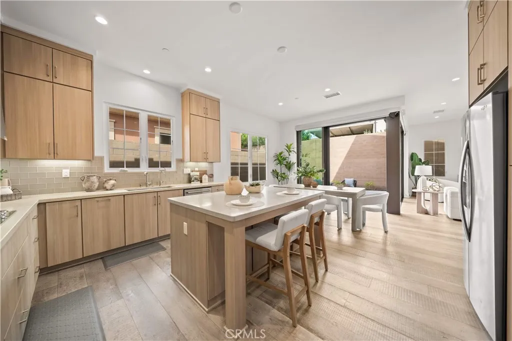 Additional image 9 of 111 Donati, Irvine, CA 92602