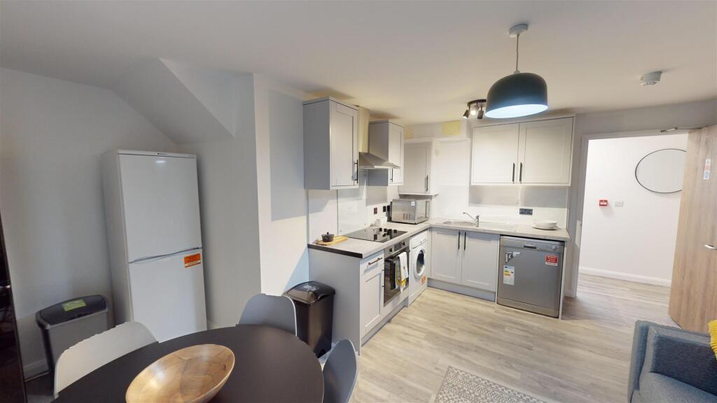 Additional image 3 of 9 Piccadilly Place