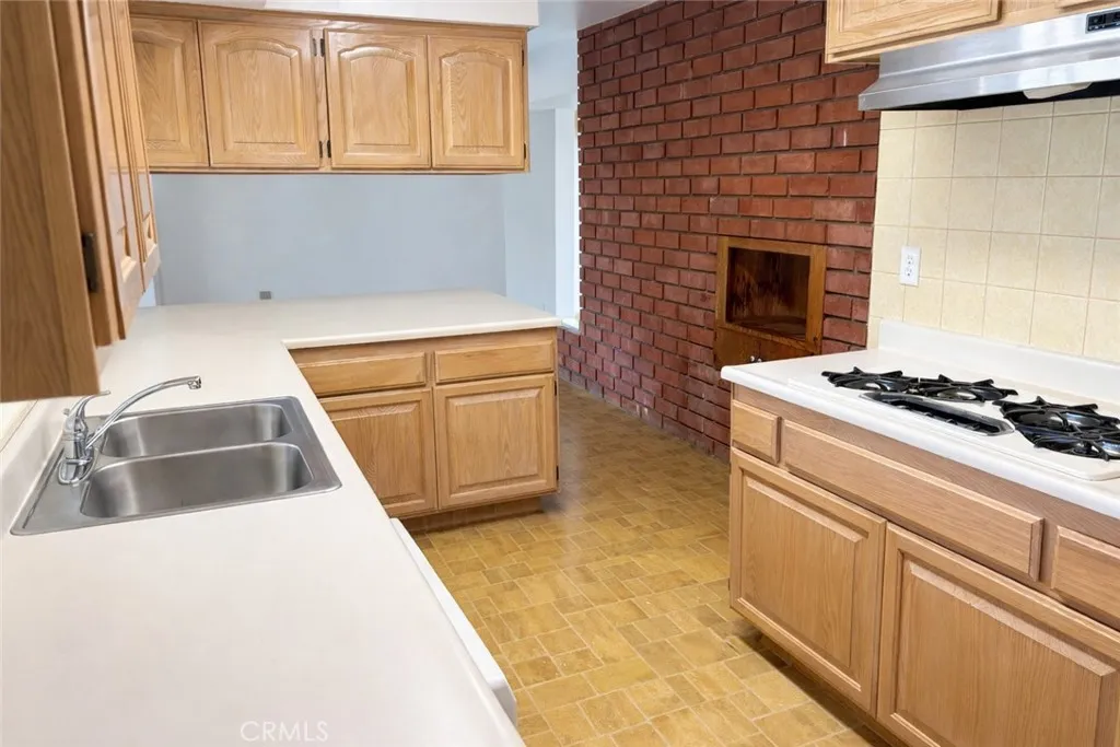 Additional image 13 of 3233 Michigan Ave, Costa Mesa, CA 92626