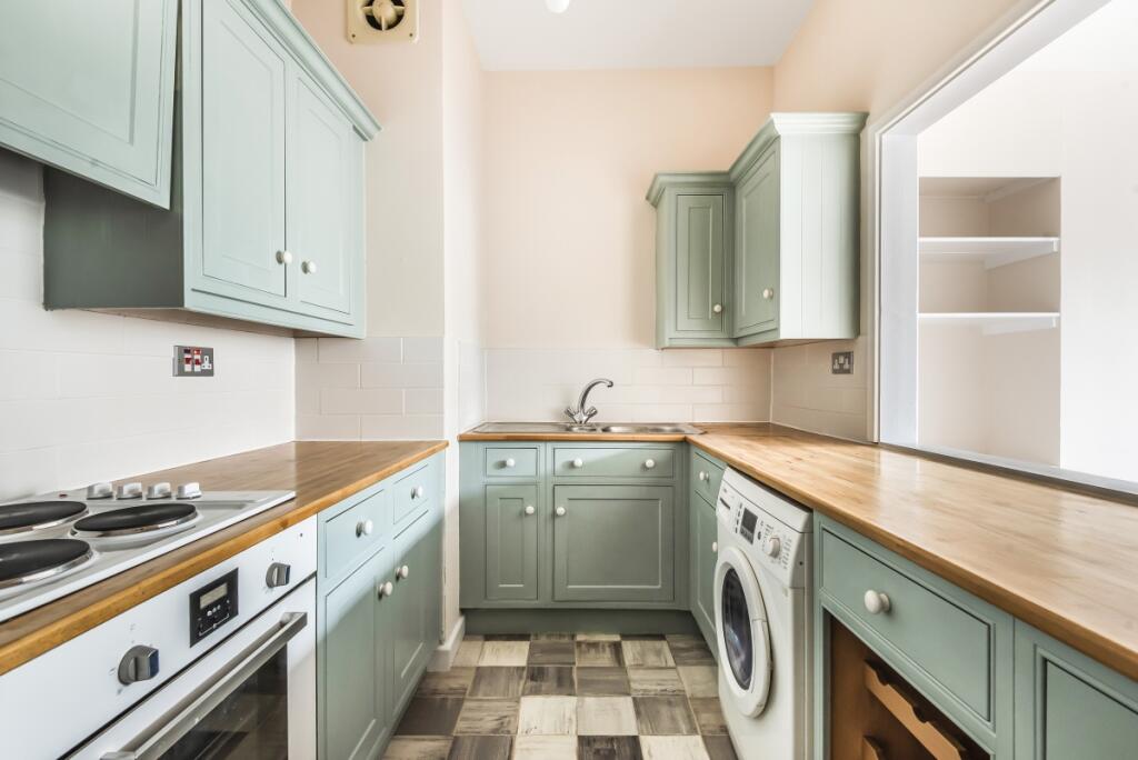 Henrietta Street Bath BA2 photo 3