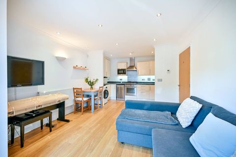 Palace Road, Tulse Hill, London SW2