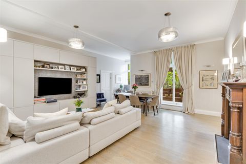 Fitzjohns Avenue, Hampstead NW3