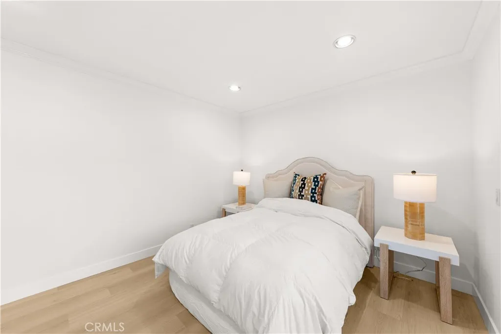 Additional image 87 of 54 Willow Tree Ln, Irvine, CA 92612