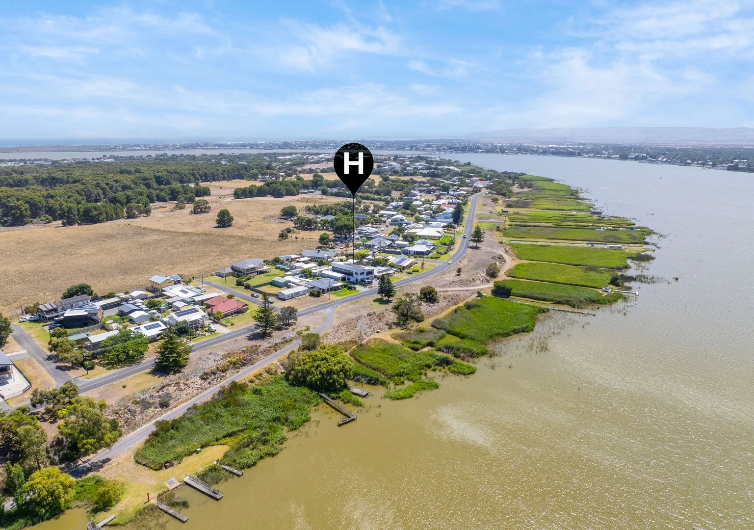 Additional image 3 of 45 Captain Sturt Parade, Hindmarsh Island SA 5214