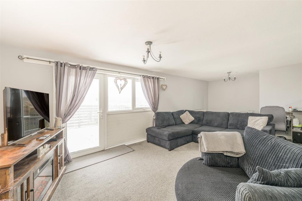 Additional image 3 of 3 bed end terrace house for sale2 Callercove Way, Eyemouth TD14
