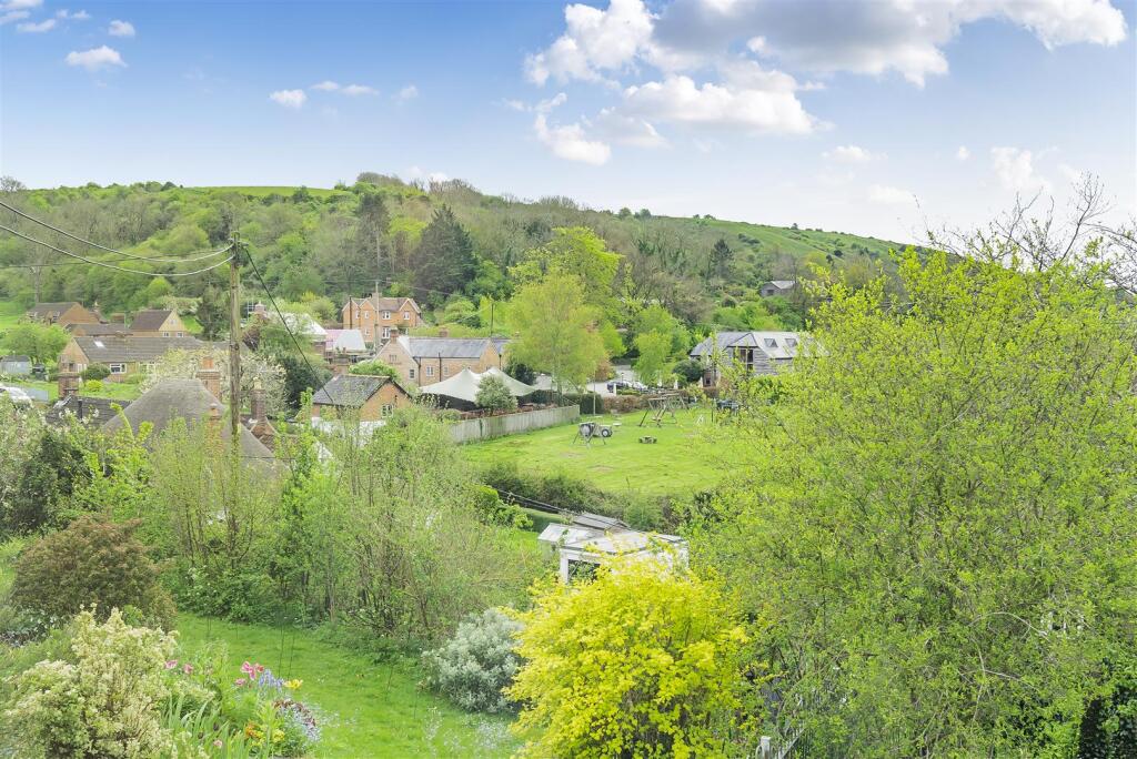 Additional image 8 of Charlton Hill, Edington