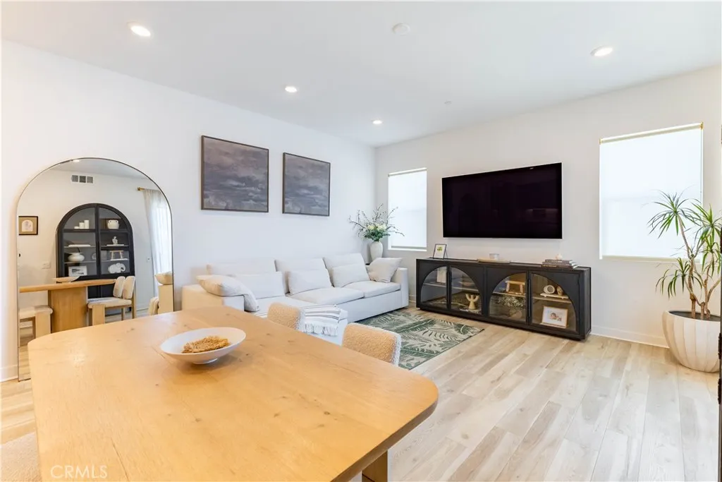Additional image 60 of 147 Sash, Irvine, CA 92618