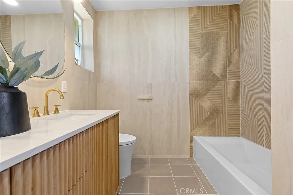 Additional image 36 of 13161 Summit Cir, Westminster, CA 92683