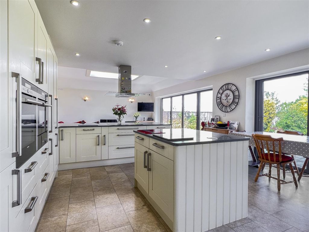 Additional image 4 of 4 bed property to rentMill Lane, Stetchworth, Newmarket CB8