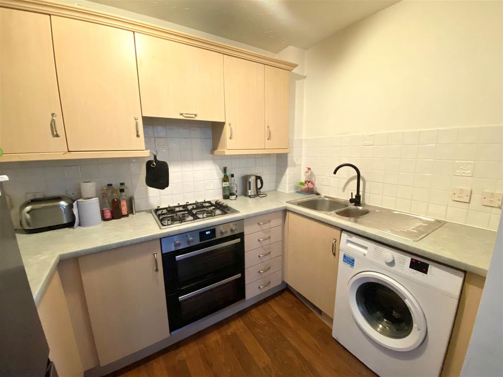 Additional image 4 of 1 bed maisonette for saleGreenwich Way, Waltham Abbey EN9