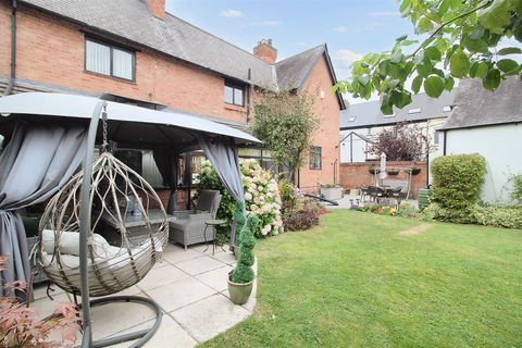 Hardys Drive, Gedling, Nottingham NG4