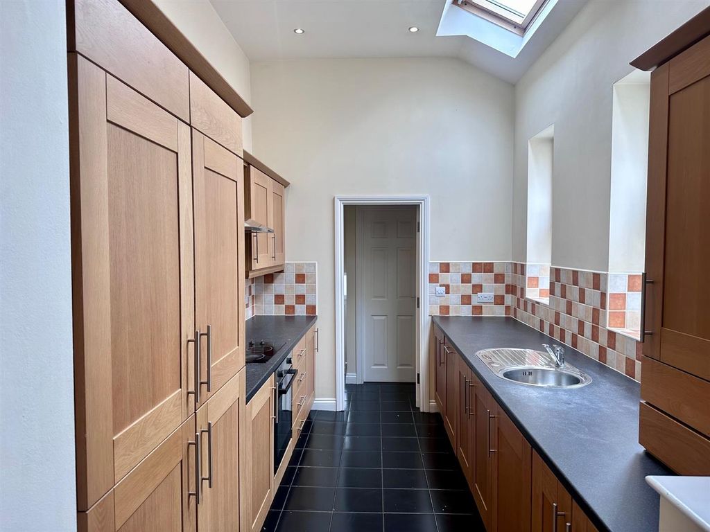 6 bed shared accommodation to rentHolmwood Grove, West Jesmond, Jesmond, Upon Tyne NE2