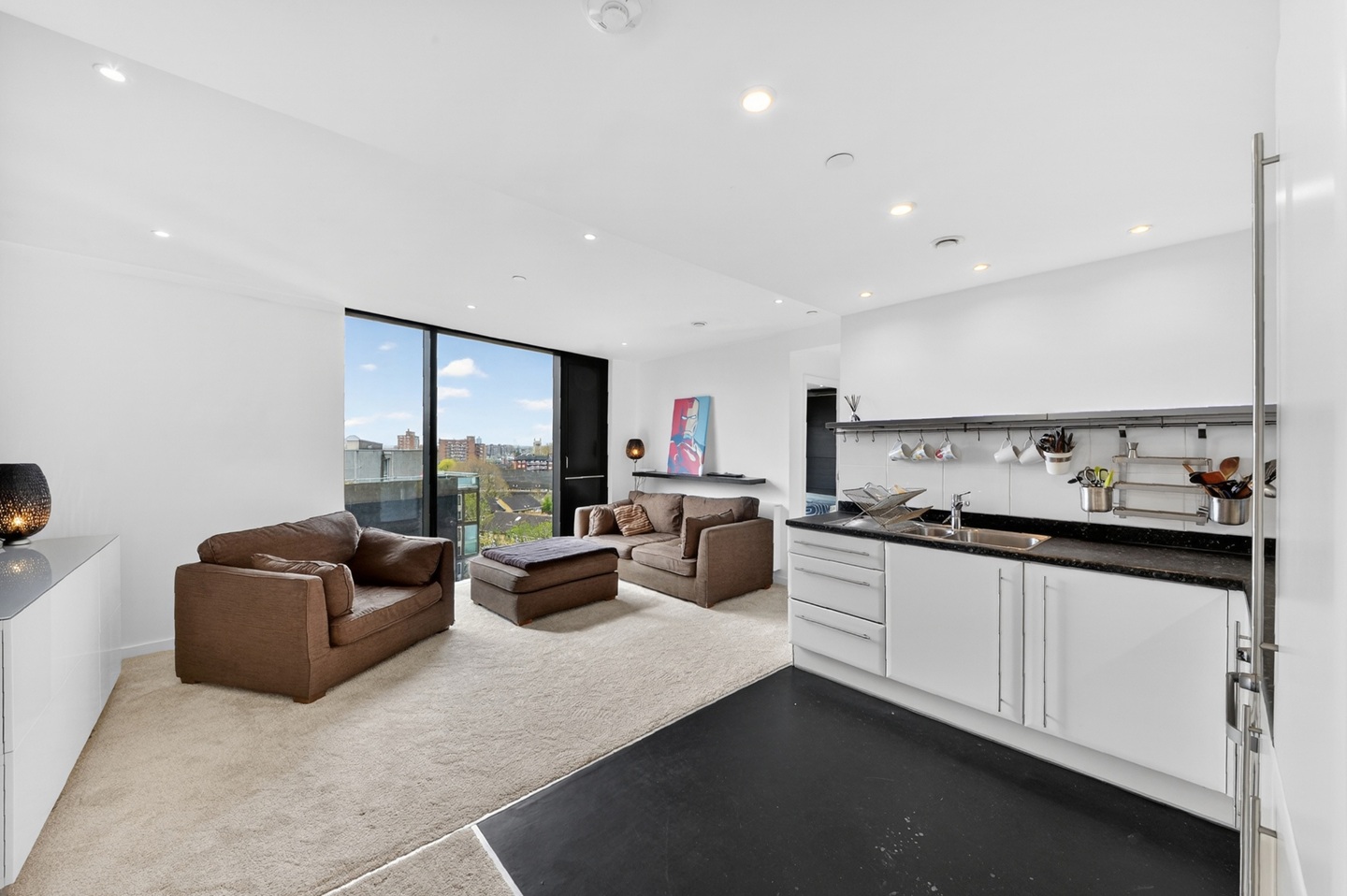 2 Bed Flat, Walworth Road, SE1, N1 7GU photo 3