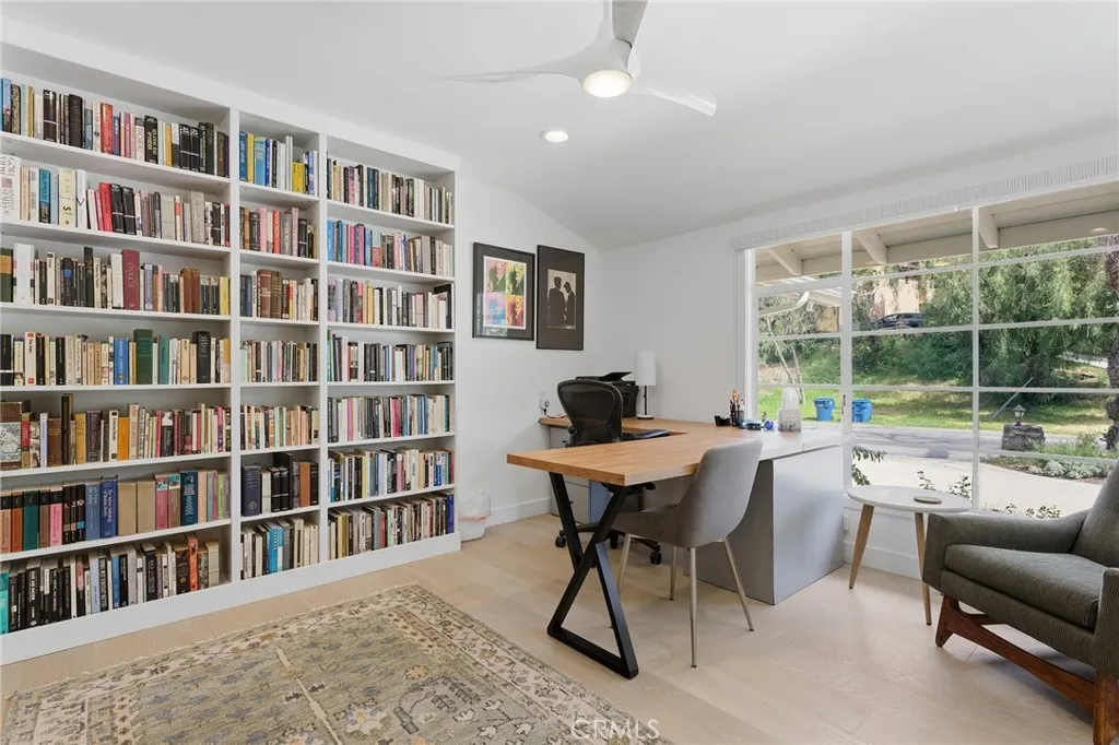 Additional image 18 of 5319 Penfield Avenue, Woodland Hills, CA 91364