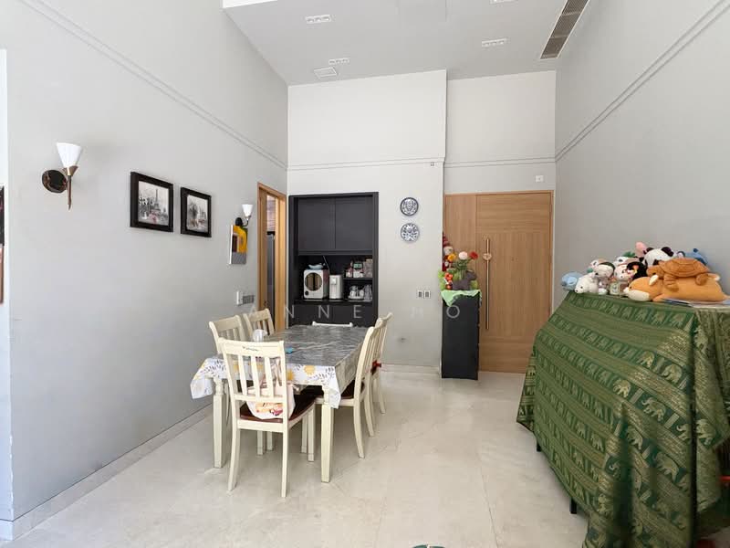 16 Balmoral Road photo 2