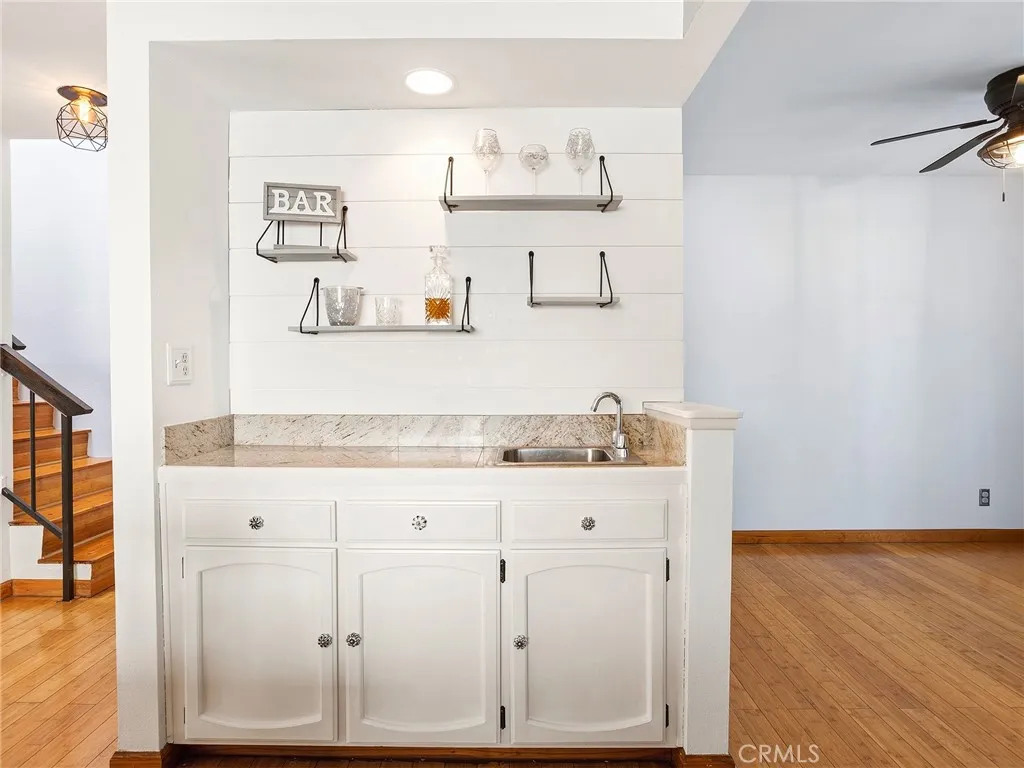 Additional image 20 of 7100 Balboa Boulevard Unit 805, Lake Balboa, CA 91406