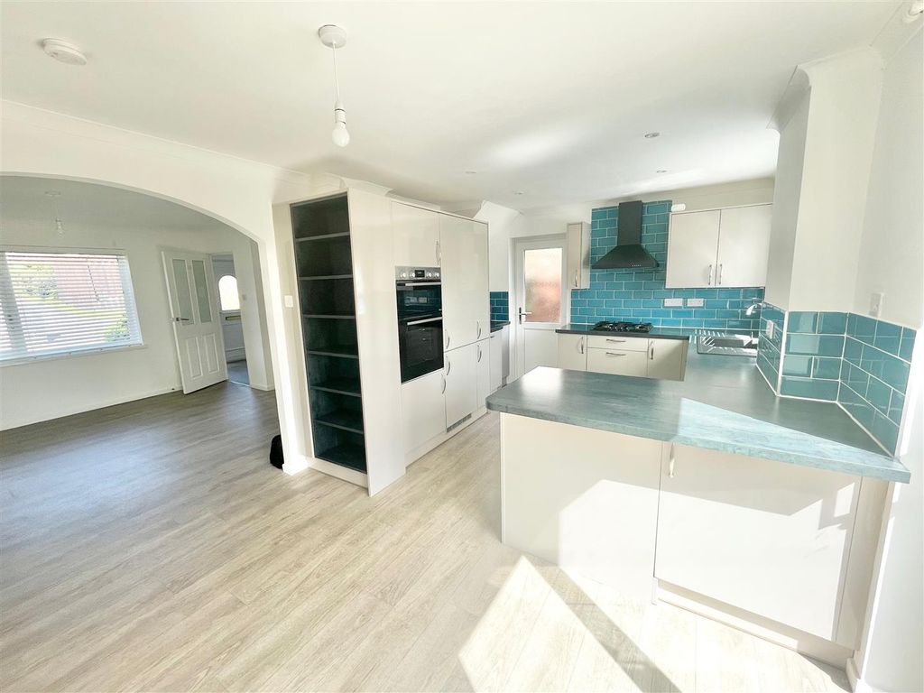 Additional image 4 of 3 bed end terrace house to rentWoolwell, Plymouth PL6
