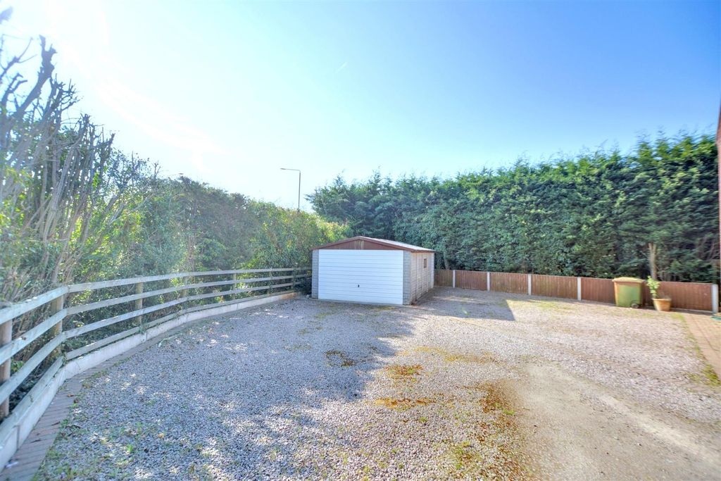Additional image 10 of 3 bed detached house for saleBilborough Road, Nottingham NG8