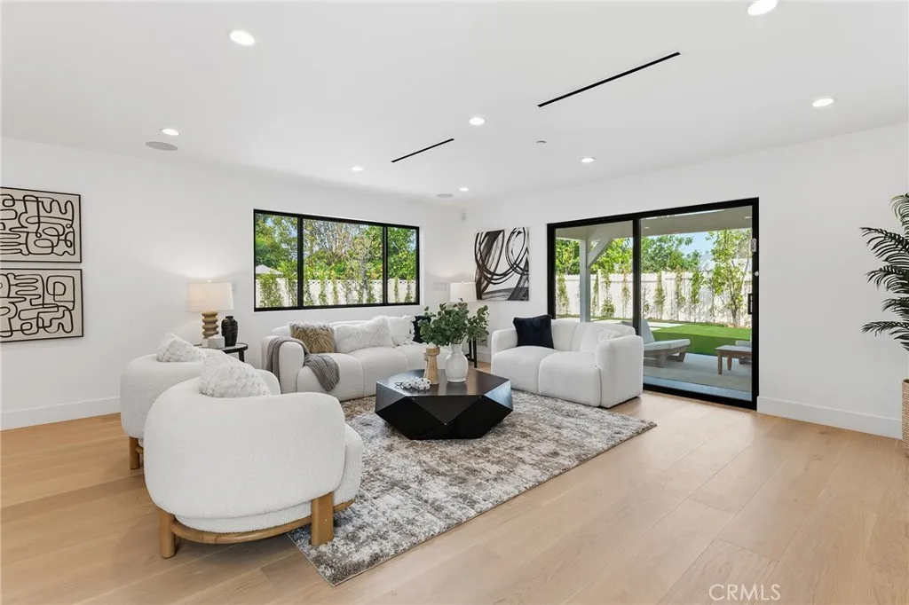 Additional image 9 of 23463 Sylvan Street, Woodland Hills, CA 91367