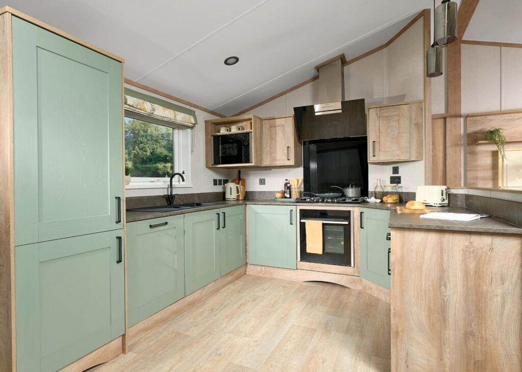 ABI Kielder, Brokerswood Holiday Park, Westbury, Longleat , Wiltshire, BA13 4EH