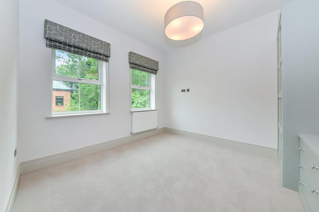 Additional image 19 of 6 bed detached house to rentClaremont Gardens, Norfolk Road, Edgbaston, Birmingham B15