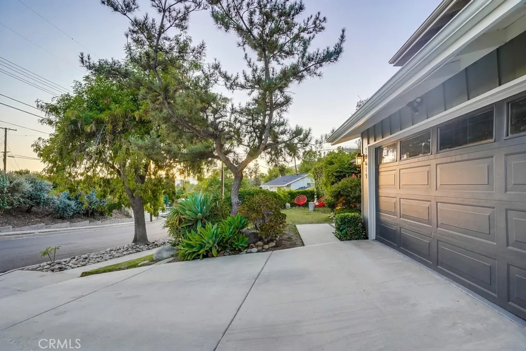 Additional image 4 of 20619 Martha St, Woodland Hills, CA 91367