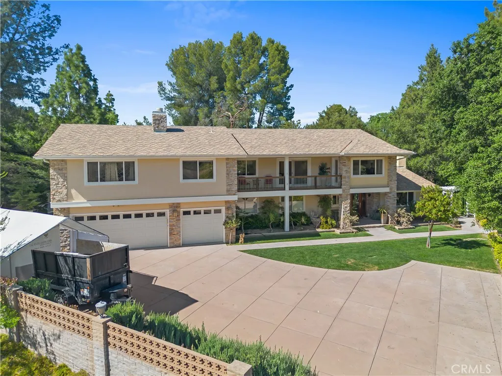 Additional image 3 of 27323 Eaglehelm Drive, Canyon Country, CA 91387