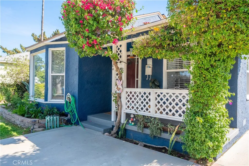 Additional image 60 of 17504 Hamlin St, Van Nuys, CA 91406