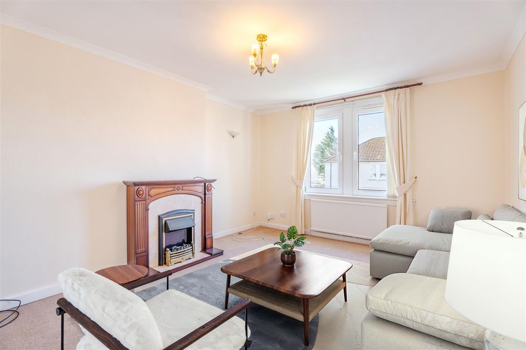 1 bed flat for saleTrows Road, Wishaw ML2 photo 5