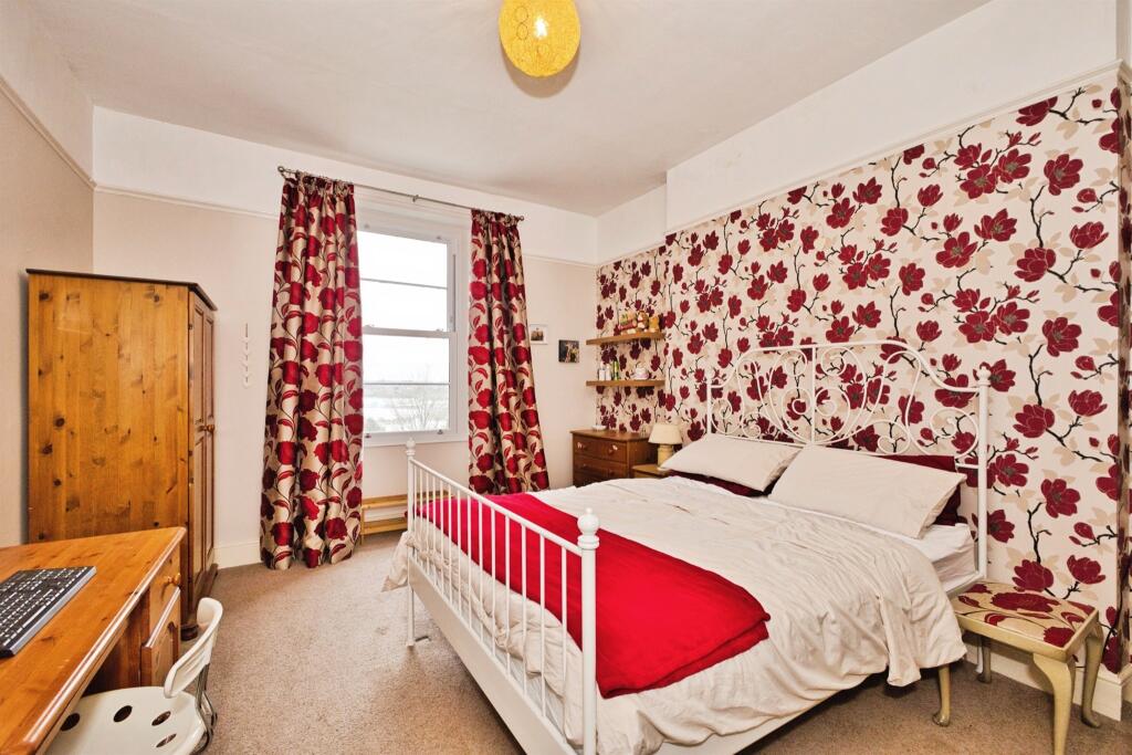 Additional image 18 of Hendford Hill, Yeovil