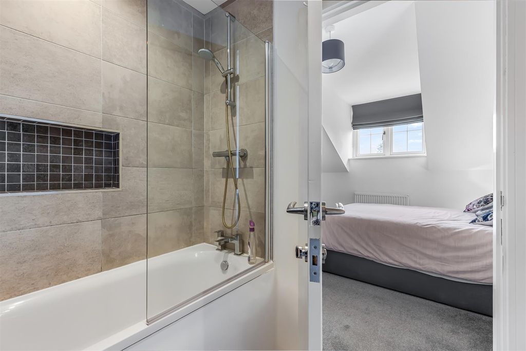 Additional image 13 of 2 bed flat for saleWest View, Ilkley LS29
