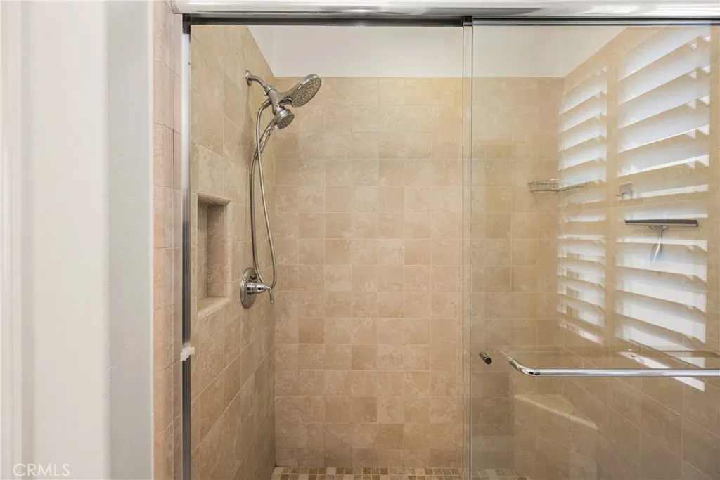 Additional image 25 of 49 Kempton, Irvine, CA 92620