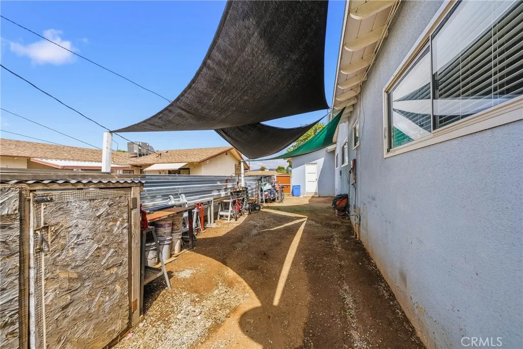 147 Myrtlewood Dr, Calimesa, CA 92320