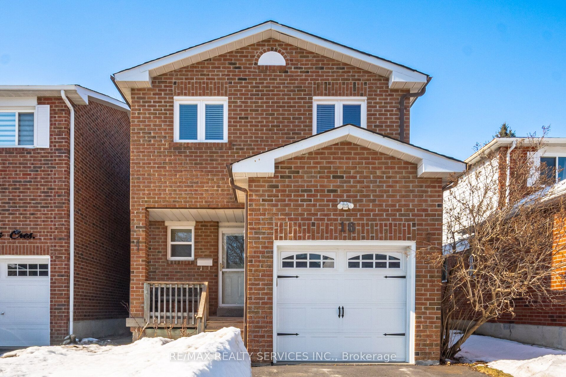 16 Ferri Crescent, Brampton, ON, L6Z 1R9