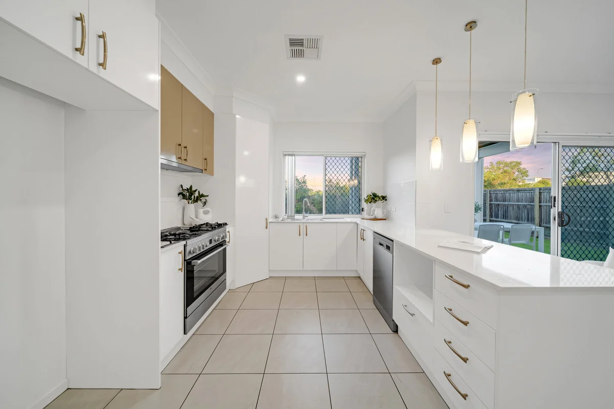 Additional image 6 of 17 Cypress Court, Spring Mountain QLD 4300