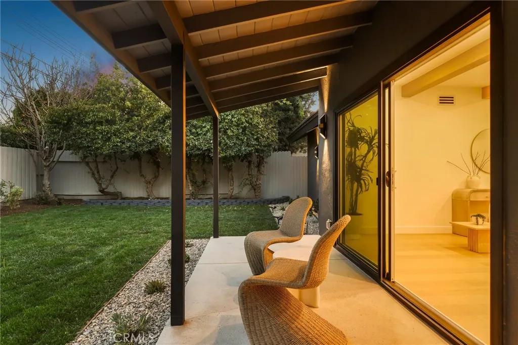 Additional image 89 of 23856 Aetna St, Woodland Hills, CA 91367
