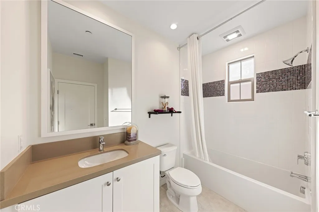 Additional image 47 of 117 Petunia, Irvine, CA 92618