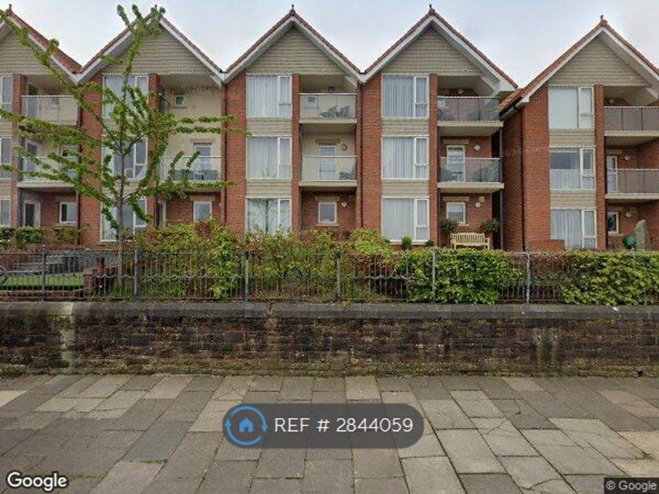 Room to rentPlover Gardens, Barrow In Furness Cumbria LA14
