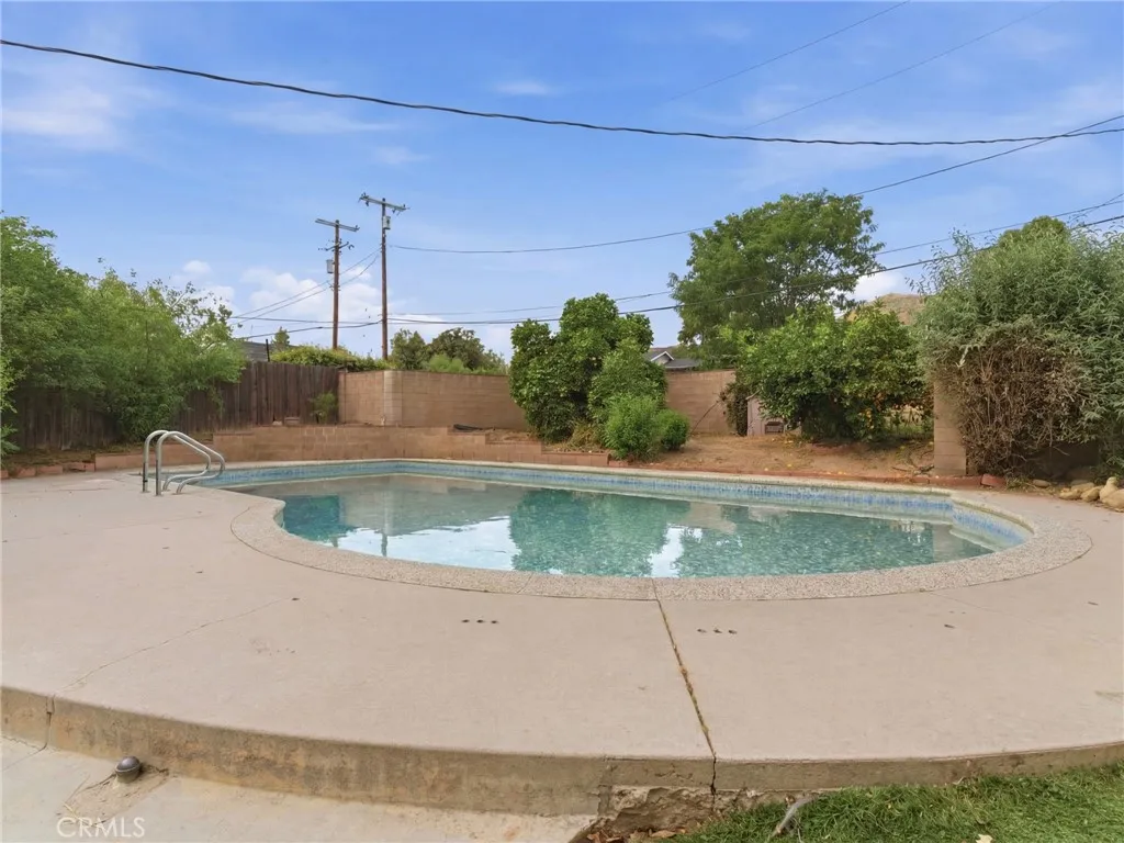 Additional image 32 of 10127 Foothill Boulevard, Sylmar, CA 91342