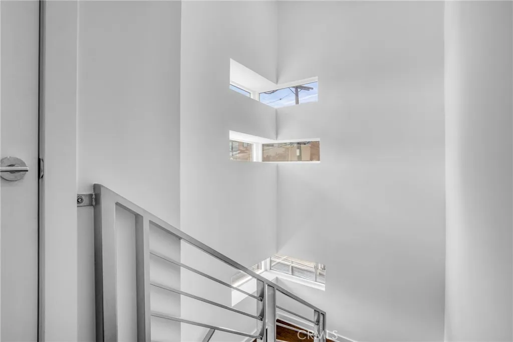 Additional image 55 of 3439 Winslow Dr, Los Angeles, CA 90026