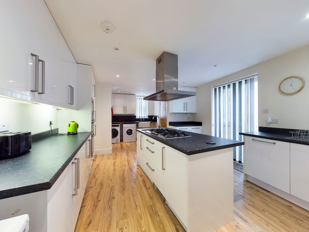 Additional image 3 of 4 bed end terrace house to rentGrenville Road, St Judes PL4