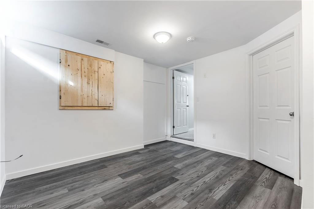 Additional image 5 of B9-155 Highland Crescent, Kitchener, ON, N2M 0A1