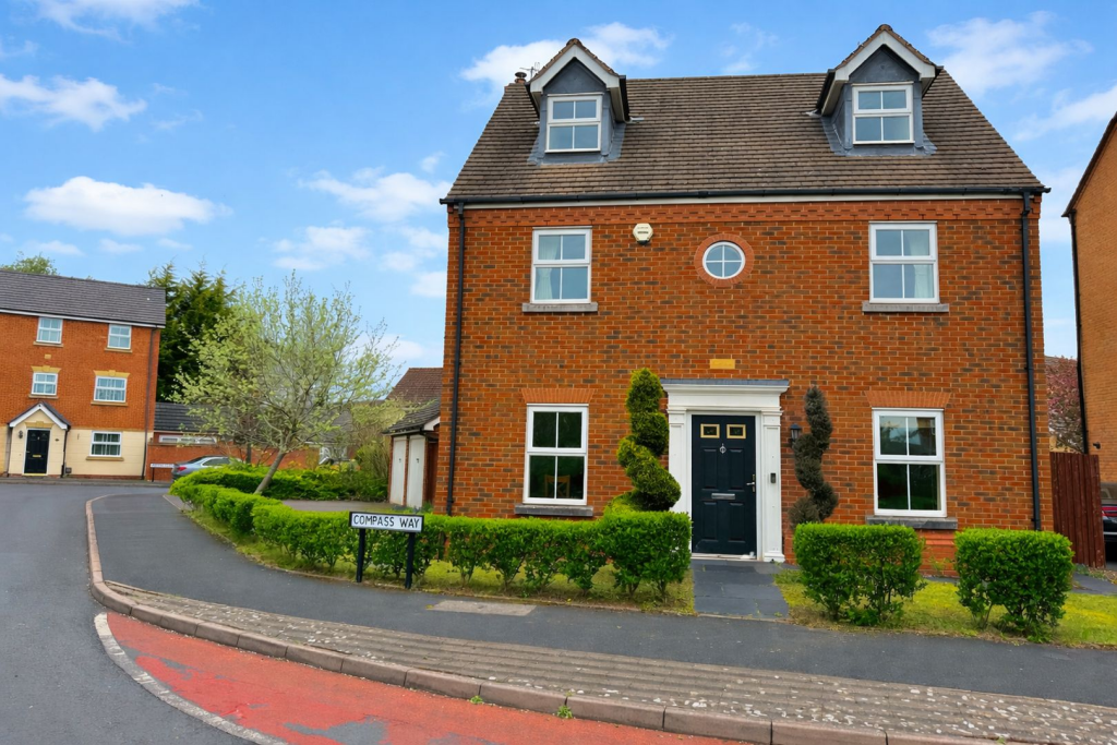 Compass Way, Bromsgrove, B60