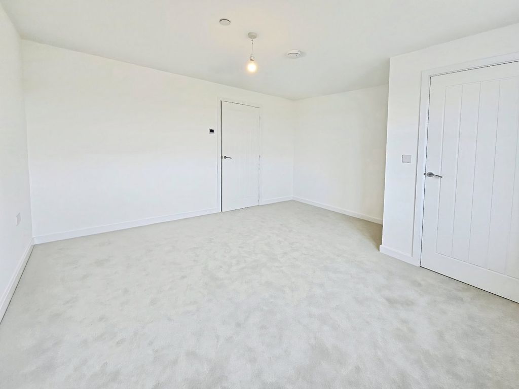 Additional image 2 of 3 bed semi-detached house to rentBeech Close, Deeside, Flintshire CH5
